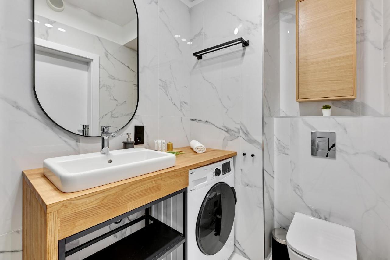 Apartament Walowa Stara Stocznia Γκντανσκ Εξωτερικό φωτογραφία